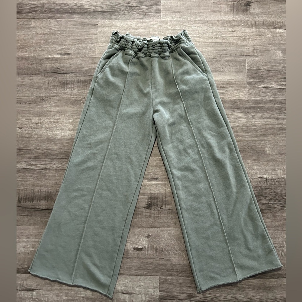 Women’s Abercrombie & Fitch Wide-Leg Cropped Pants S